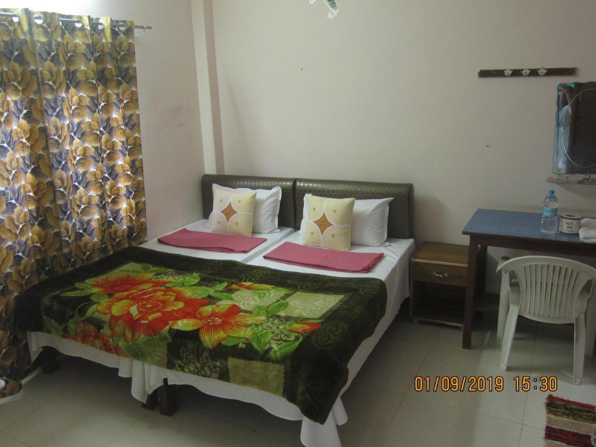 Kedar Guest House -Feel At Home Varanasi Ngoại thất bức ảnh