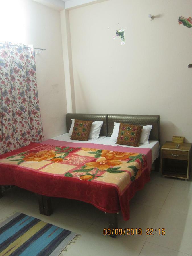 Kedar Guest House -Feel At Home Varanasi Ngoại thất bức ảnh