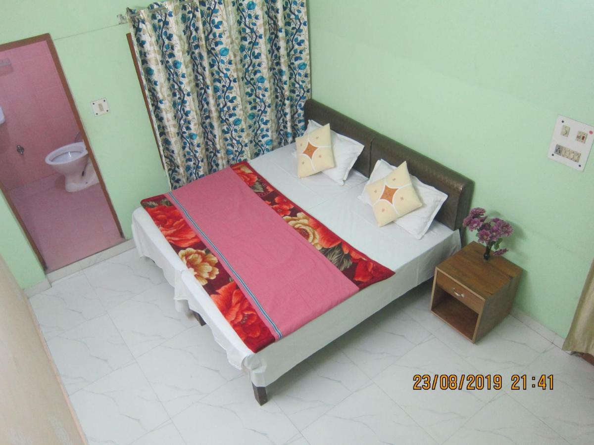 Kedar Guest House -Feel At Home Varanasi Ngoại thất bức ảnh