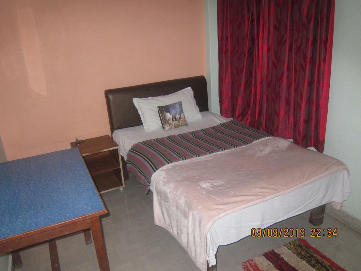 Kedar Guest House -Feel At Home Varanasi Ngoại thất bức ảnh